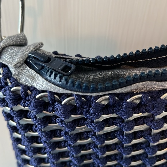 Very unique hand made crossbody bag - Picture 3 of 6